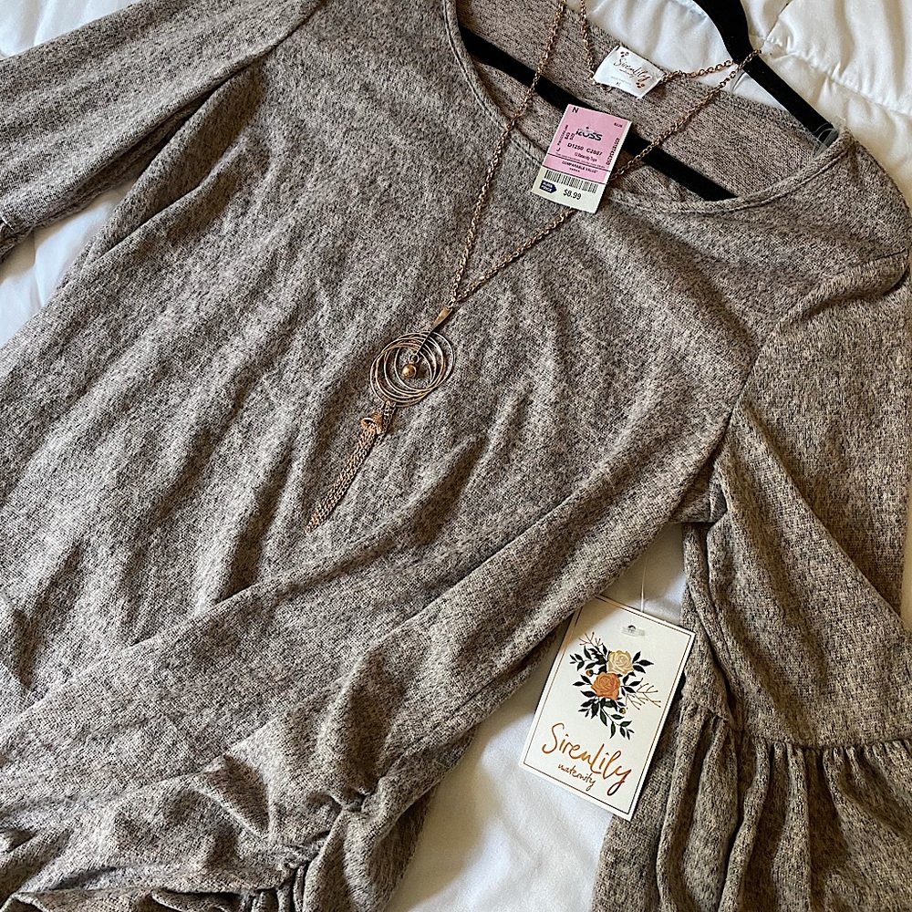 Beautiful maternity blouse with necklace